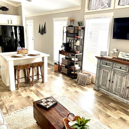Pottsboro The Little Getaway-Sleeps 4, Firepit, Pet Friendly 빌라 외부 사진